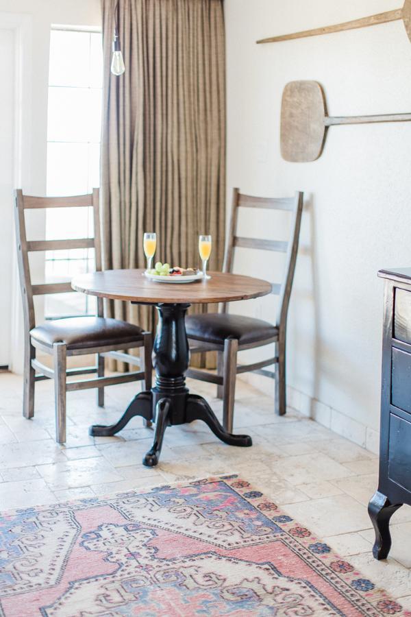 Hillside Boutique Hotel Castroville Bagian luar foto