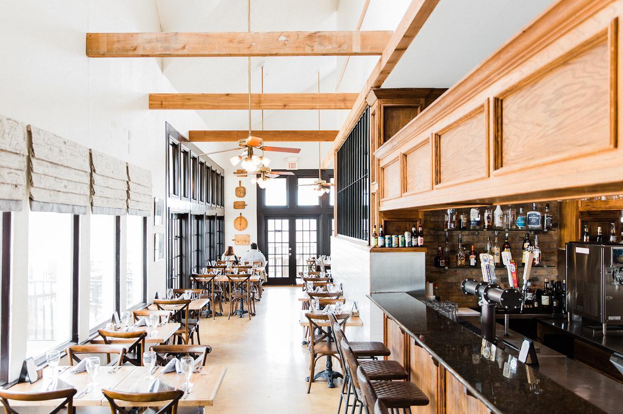 Hillside Boutique Hotel Castroville Bagian luar foto